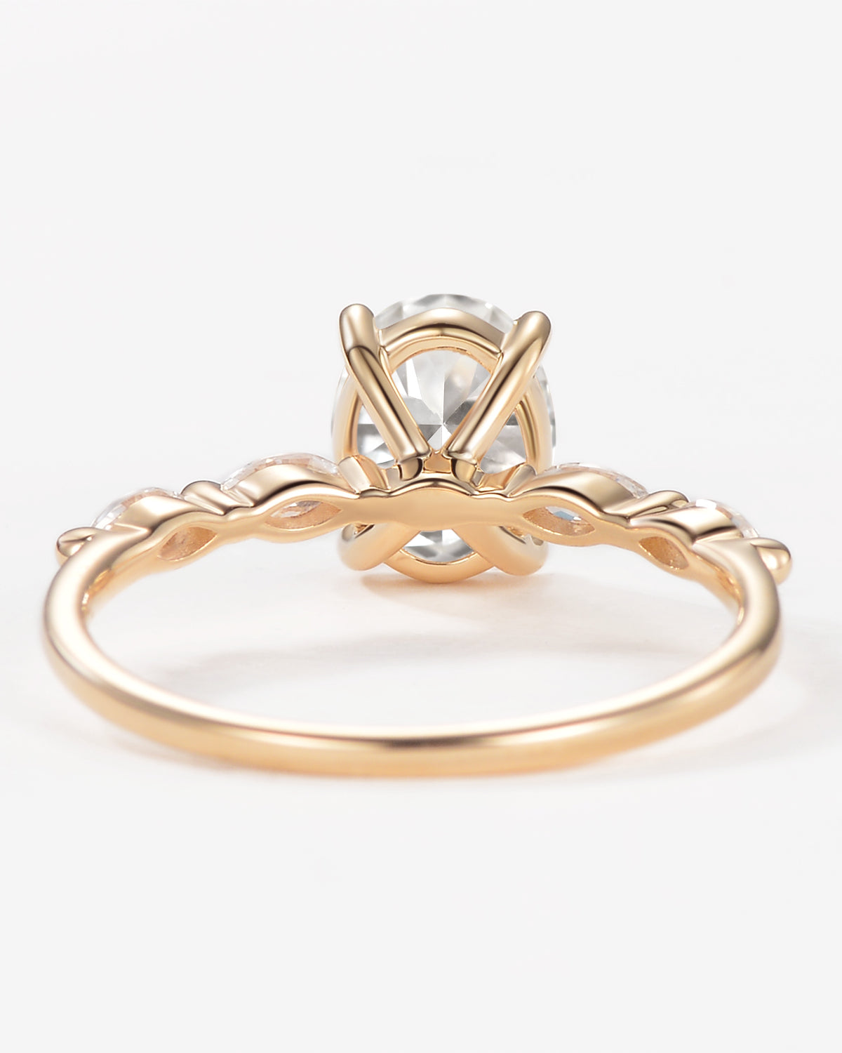 1.5ct Oval Moissanite Vintage Solitaire Ring - Elizabeth