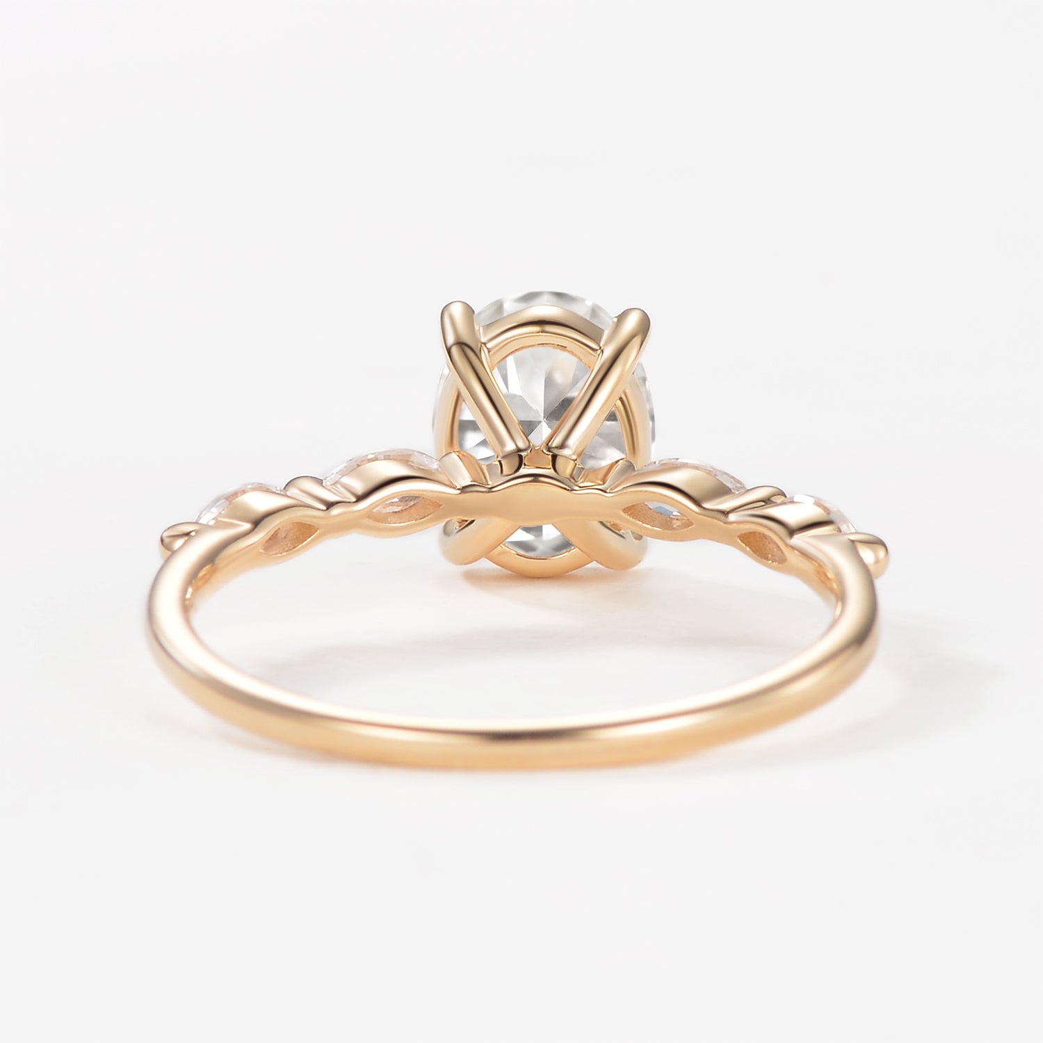 1.5ct Oval Moissanite Vintage Solitaire Ring - Elizabeth