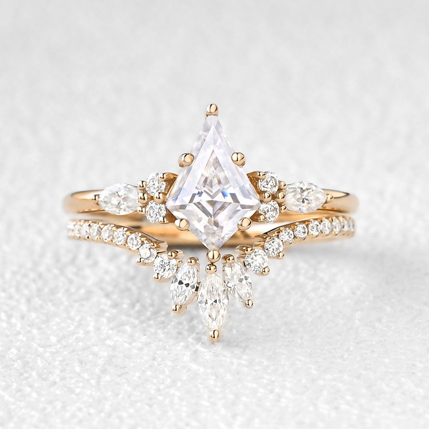 Kite Cut Moss Agate Three Stone Engagement Ring Set 2pcs - Felicegals 丨Wedding ring 丨Fashion ring 丨Diamond ring 丨Gemstone ring