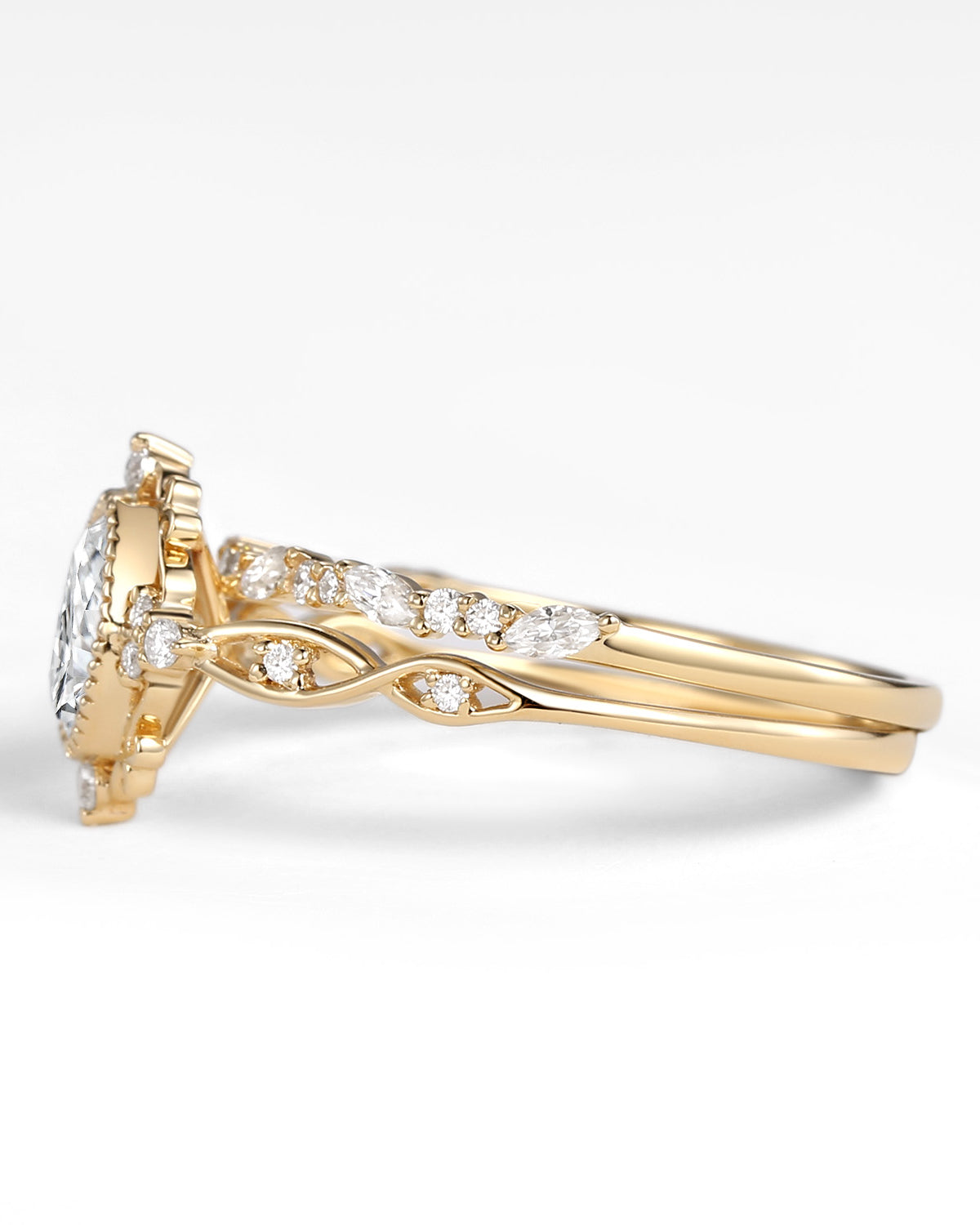 Vintage Victorian Oval Moissanite Infinity Engagement Ring Set 2pcs