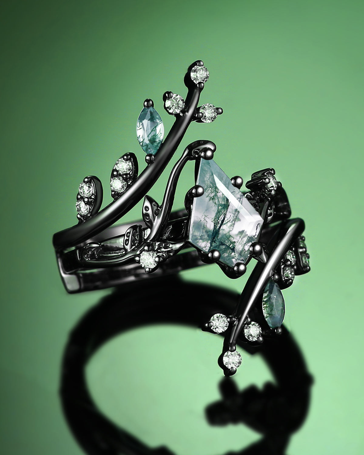 Nature Inspired - Unique Kite Cut Moss Agate Cage Leafy Ring 2pcs - Knight-Black Gold
