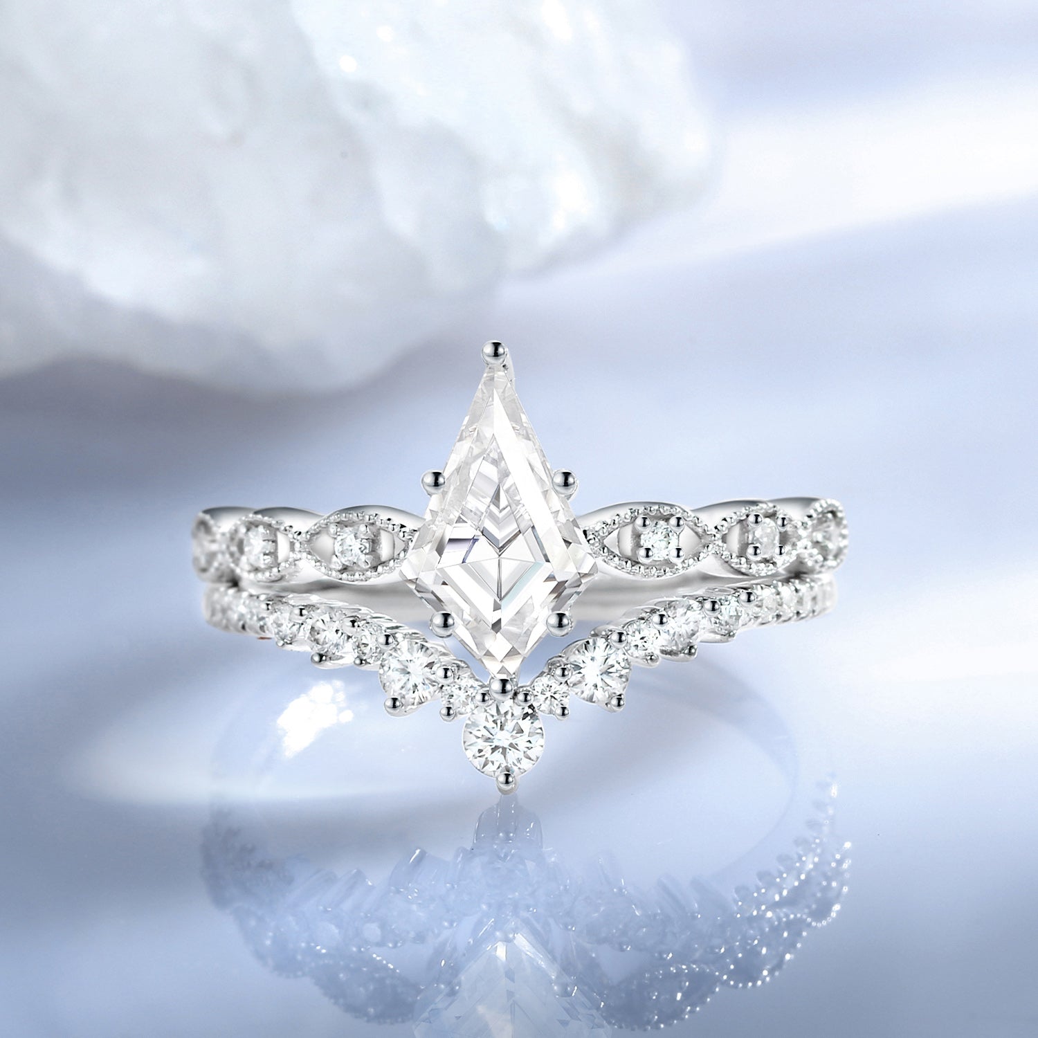 2.0ct Vintage Kite Cut Moissanite Engagement Ring Set 2pcs - Winona