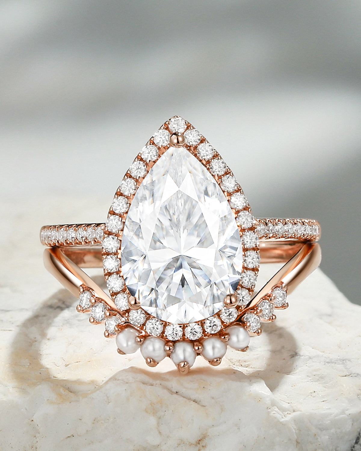 4.0ct Pear Moissanite & Pearl Classic Halo Ring Set 2pcs - Verena