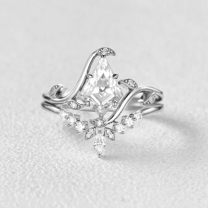 Unique Kite Cut Moissanite Leafy Engagement Ring Sets 2pcs - Ivy