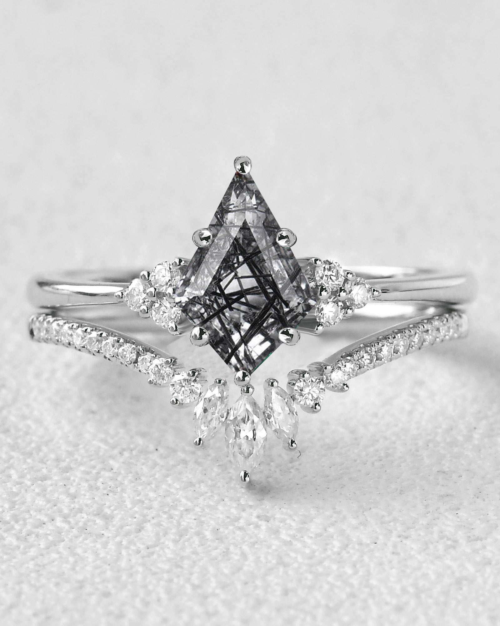 Unique Engagement Ring Set 2pcs - Lydia