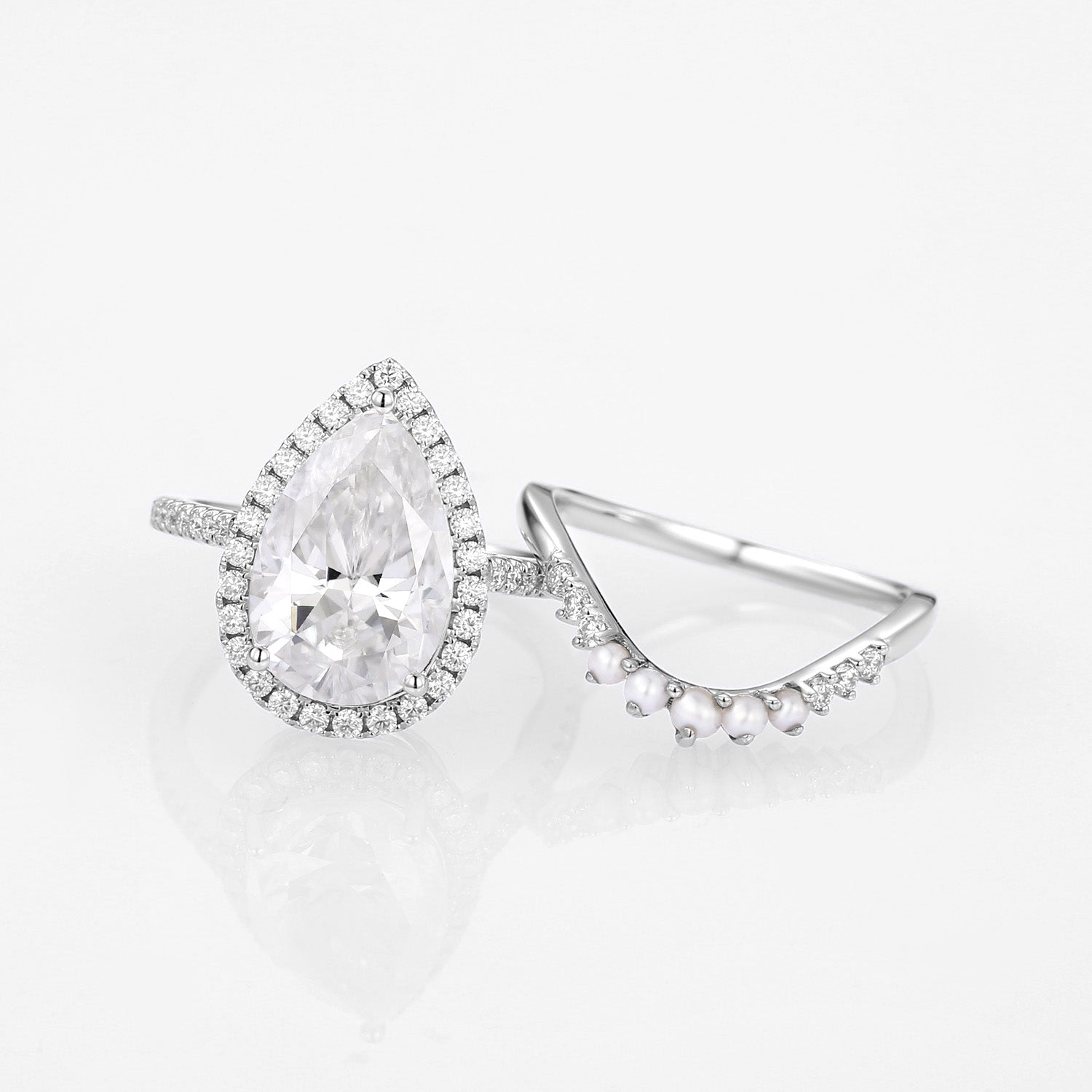 4.0ct Pear Moissanite & Pearl Classic Halo Ring Set 2pcs - Verena
