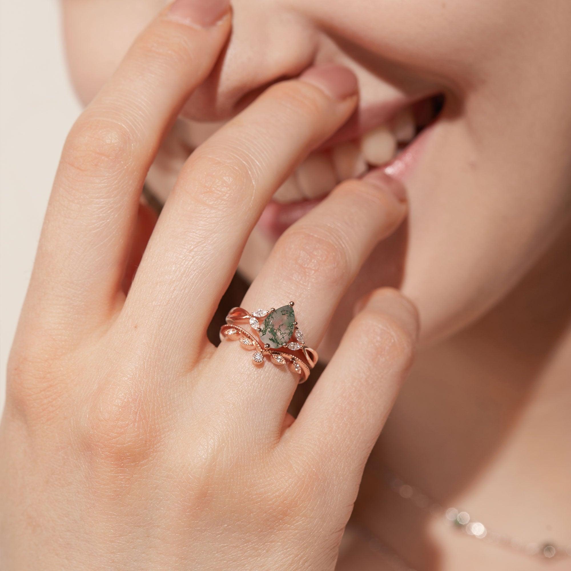 Pear Shaped Moss Agate Bridal Ring Set 2pcs - Felicegals 丨Wedding ring 丨Fashion ring 丨Diamond ring 丨Gemstone ring