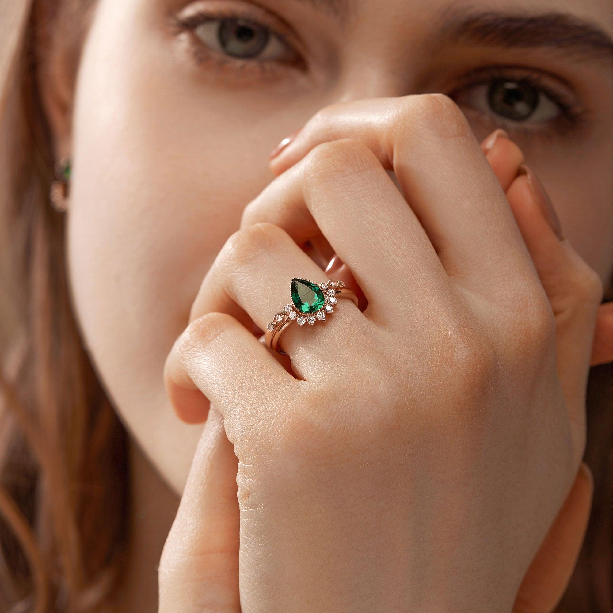 Pear Emerald Milgrain Vintage Ring Set 2pcs - Felicegals 丨Wedding ring 丨Fashion ring 丨Diamond ring 丨Gemstone ring