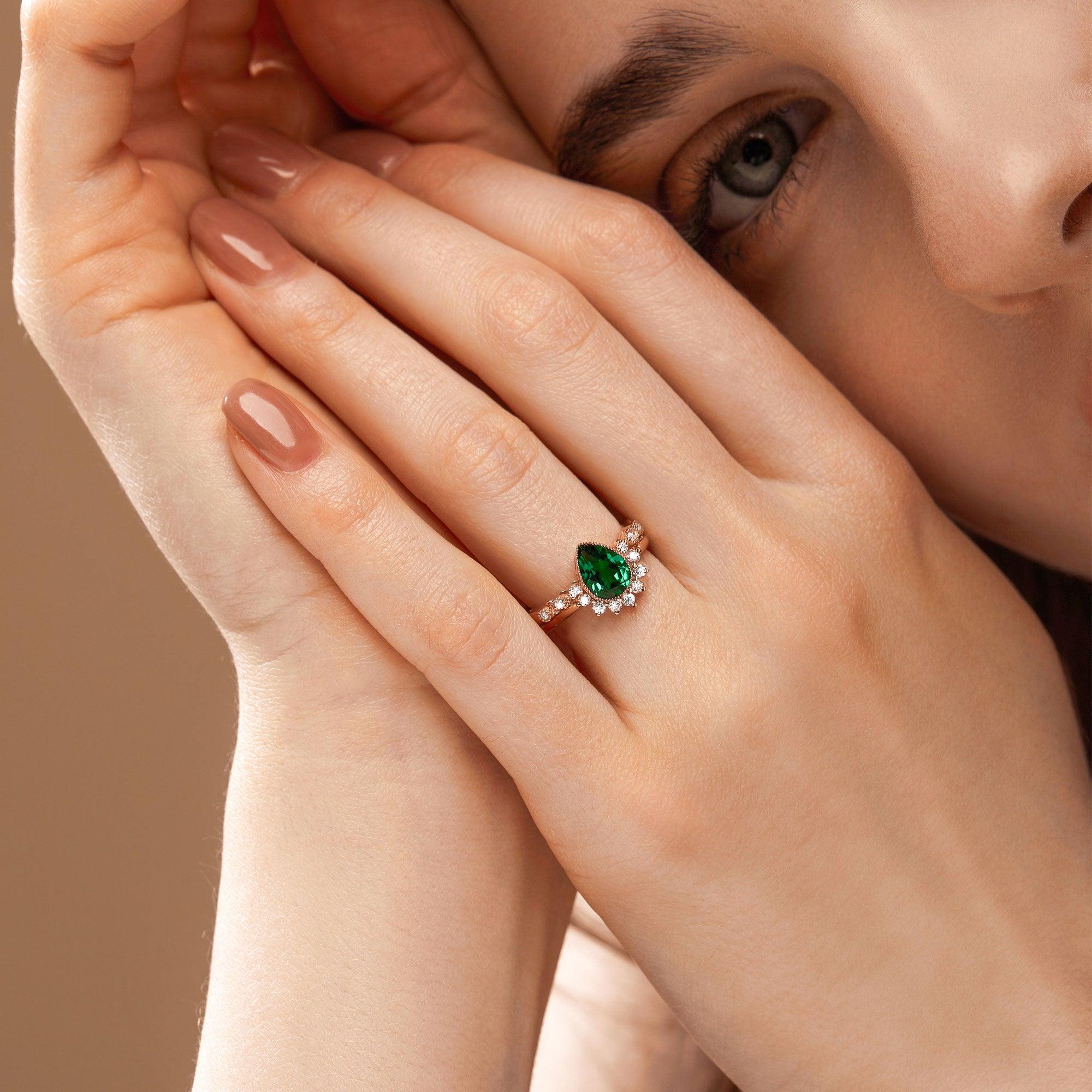 Pear Emerald Milgrain Vintage Ring Set 2pcs - Felicegals 丨Wedding ring 丨Fashion ring 丨Diamond ring 丨Gemstone ring