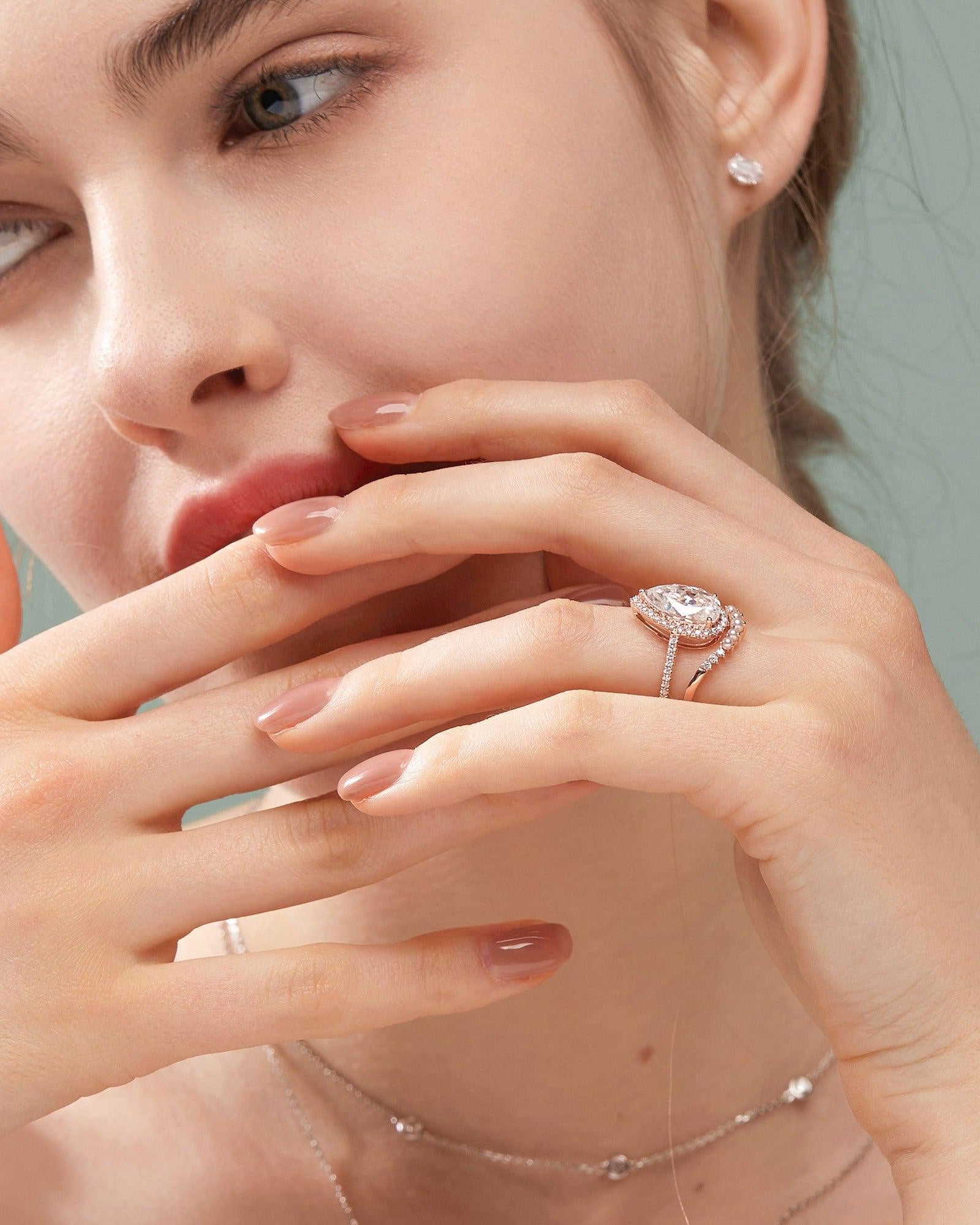 3.5ct Pear & Pearl Moissanite Classic Halo Ring Set 2pcs - Felicegals 丨Wedding ring 丨Fashion ring 丨Diamond ring 丨Gemstone ring