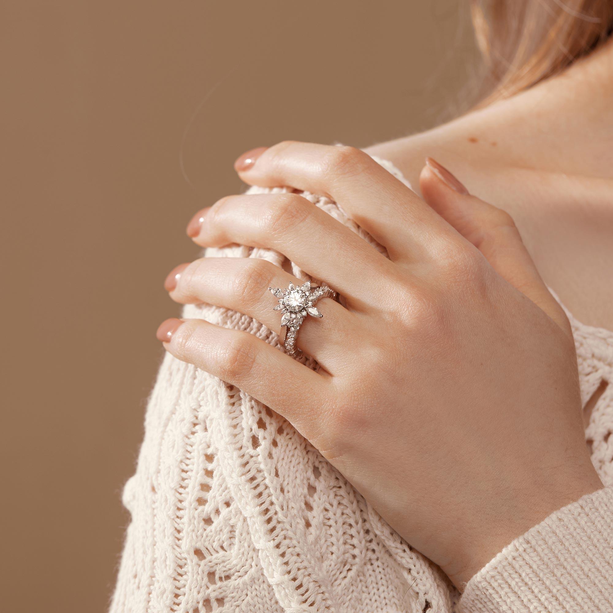 1.0ct Round Cut Moissanite Floral Marquise Cluster Ring Set 2pcs - Felicegals 丨Wedding ring 丨Fashion ring 丨Diamond ring 丨Gemstone ring