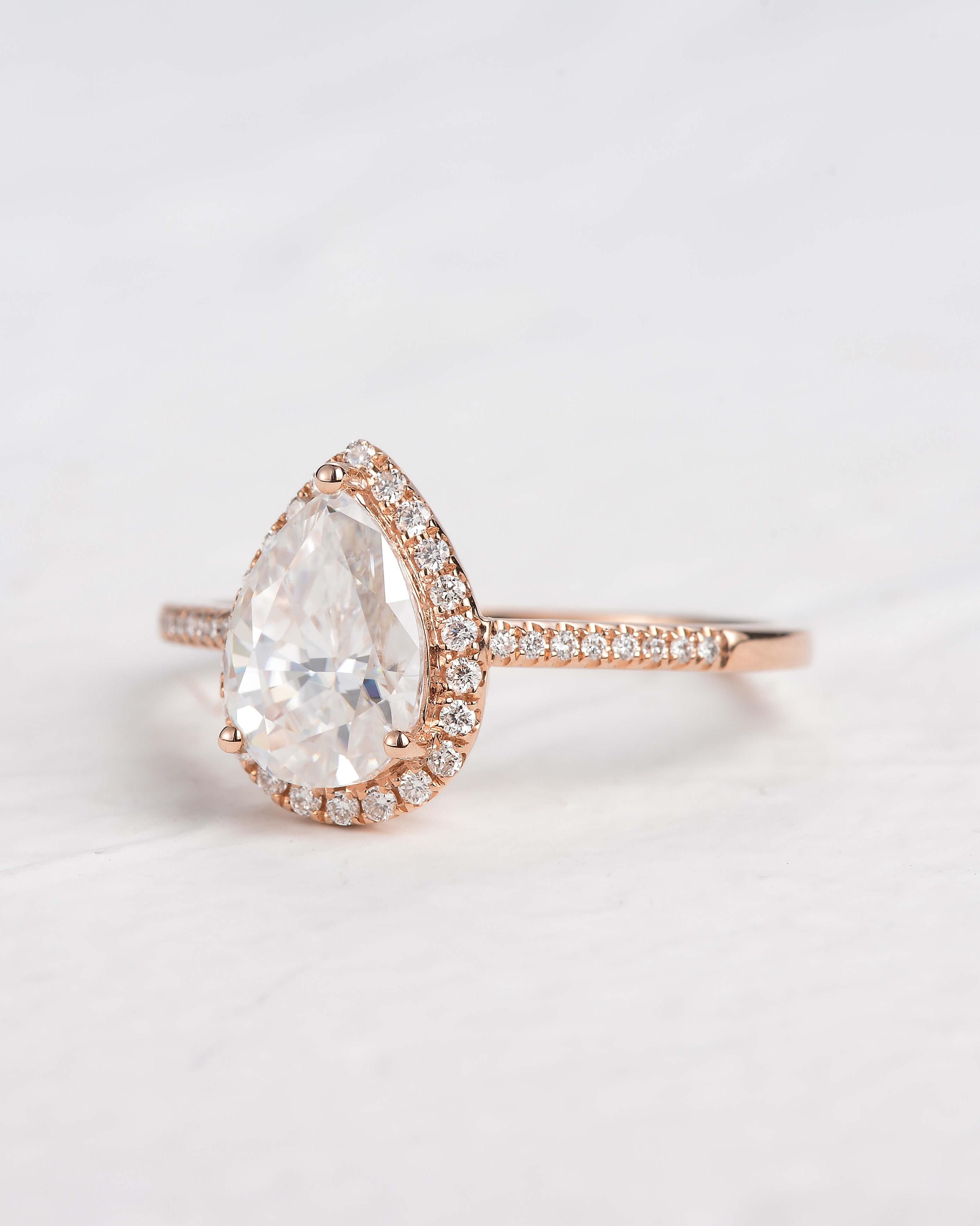 Aura pear-shaped moissanite wedding ring - Felicegals 丨Wedding ring 丨Fashion ring 丨Diamond ring 丨Gemstone ring--Felicegals