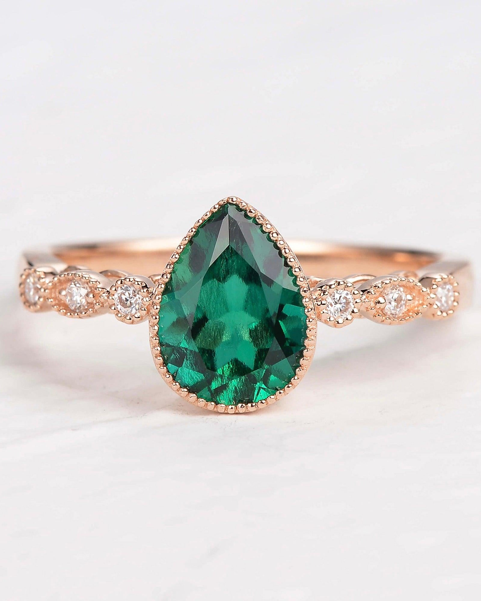 1.5ct Pear Emerald Vintage Milgrain Bezel Ring - Felicegals 丨Wedding ring 丨Fashion ring 丨Diamond ring 丨Gemstone ring