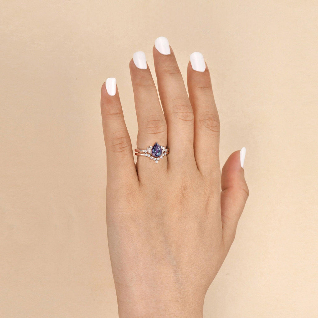 1.5ct Lab Alexandrite Pearl-fect Vintage Cluster Ring Set 2pcs - Felicegals 丨Wedding ring 丨Fashion ring 丨Diamond ring 丨Gemstone ring