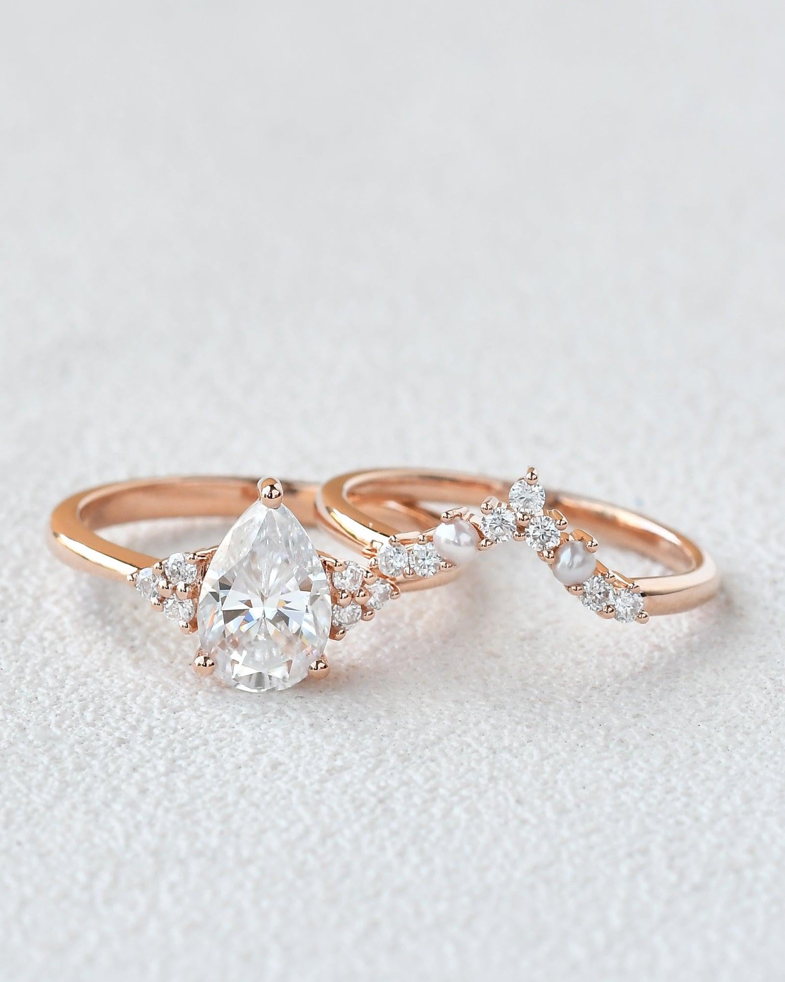 Felicegals Pear Shaped Moissanite Vintage Ring Set 2pcs - Felicegals 丨Wedding ring 丨Fashion ring 丨Diamond ring 丨Gemstone ring-Rings-Felicegals 丨Wedding ring 丨Fashion ring 丨Diamond ring 丨Gemstone ring