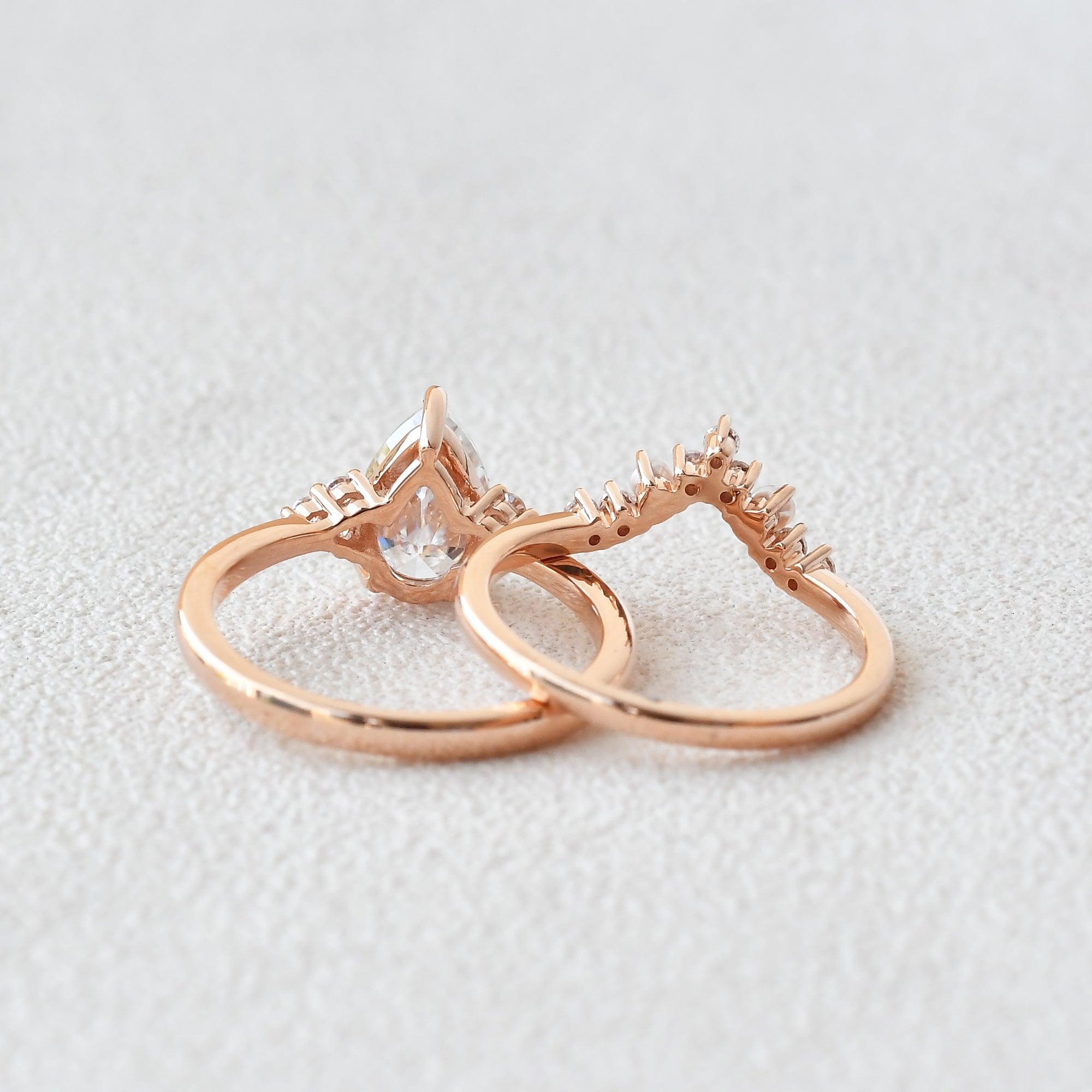 Felicegals Pear Shaped Moissanite Vintage Ring Set 2pcs - Felicegals 丨Wedding ring 丨Fashion ring 丨Diamond ring 丨Gemstone ring-Rings-Felicegals 丨Wedding ring 丨Fashion ring 丨Diamond ring 丨Gemstone ring