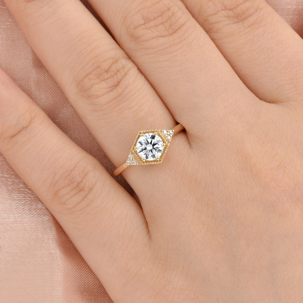 1.0ct Geometric Lab Diamond Gold Ring - Felicegals 丨Wedding ring 丨Fashion ring 丨Diamond ring 丨Gemstone ring--Felicegals 丨Wedding ring 丨Fashion ring 丨Diamond ring 丨Gemstone ring