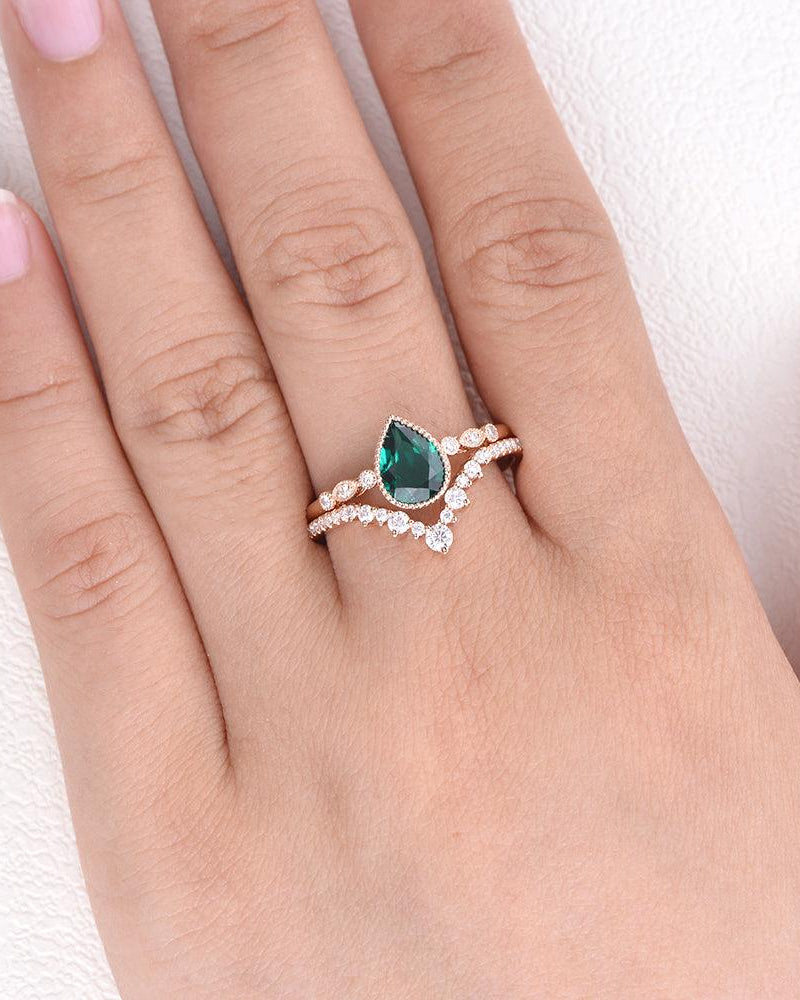 Pear Shaped Lab Emerald Rose Gold Ring Set 2pcs - Felicegals