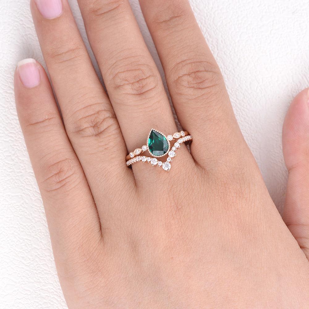 Pear Shaped Lab Emerald Rose Gold Ring Set 2pcs - Felicegals