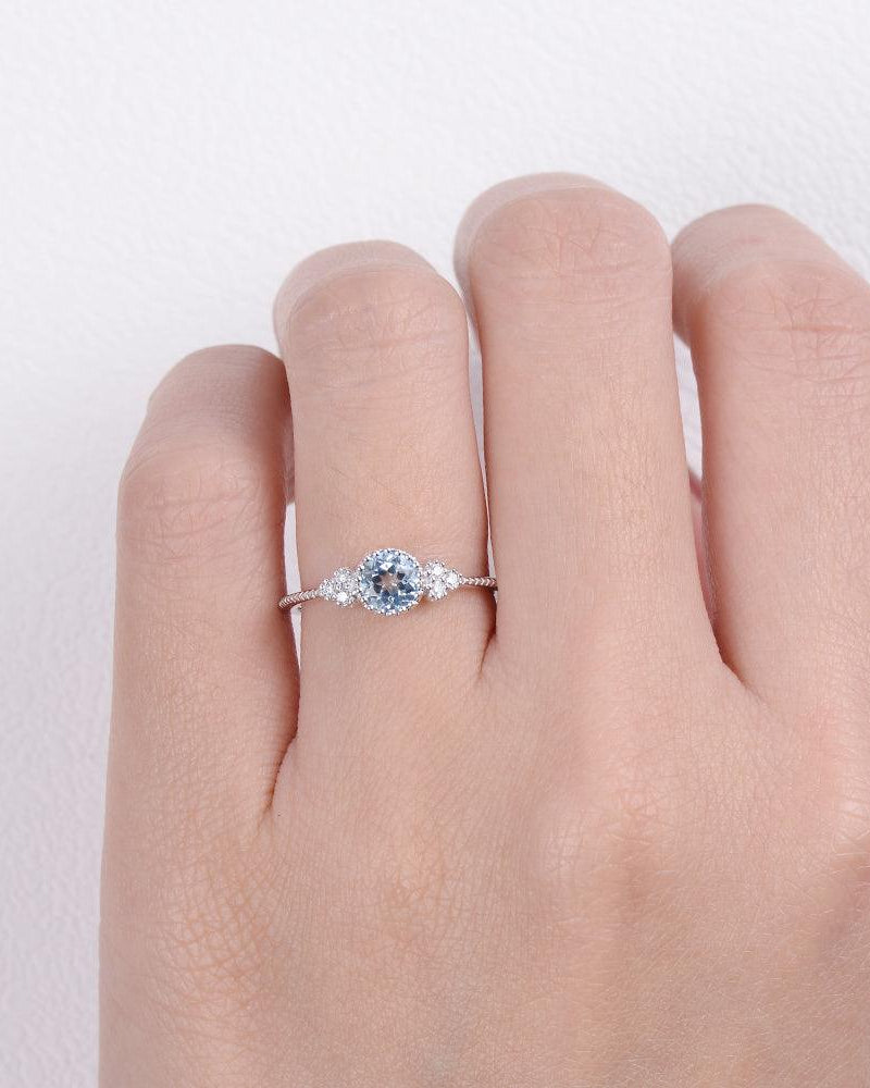 6mm Round Cut Solitaire Aquamarine Ring - Felicegals