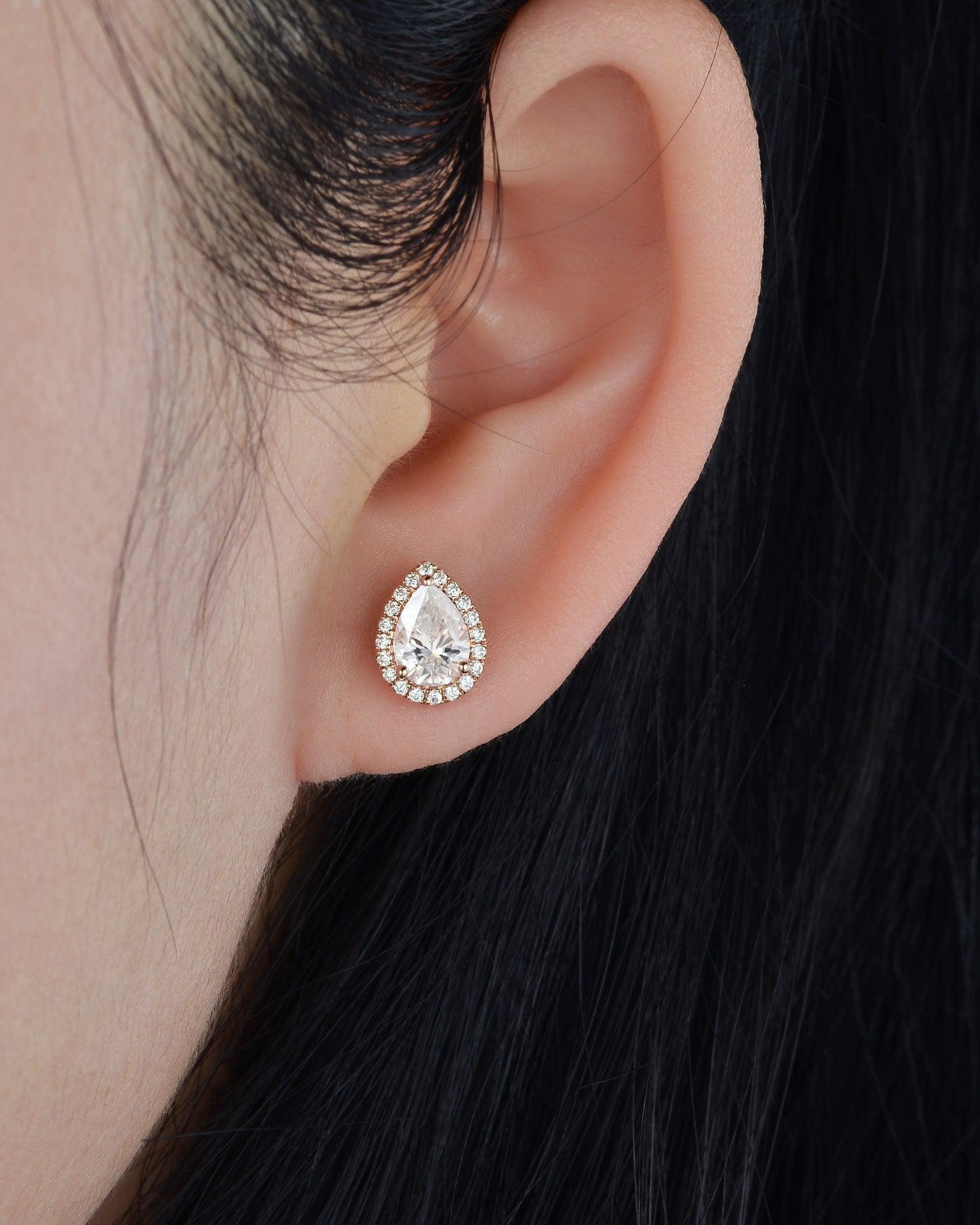 Felicegals Moissanite Pear Halo Earrings - Felicegals 丨Wedding ring 丨Fashion ring 丨Diamond ring 丨Gemstone ring--Felicegals 丨Wedding ring 丨Fashion ring 丨Diamond ring 丨Gemstone ring