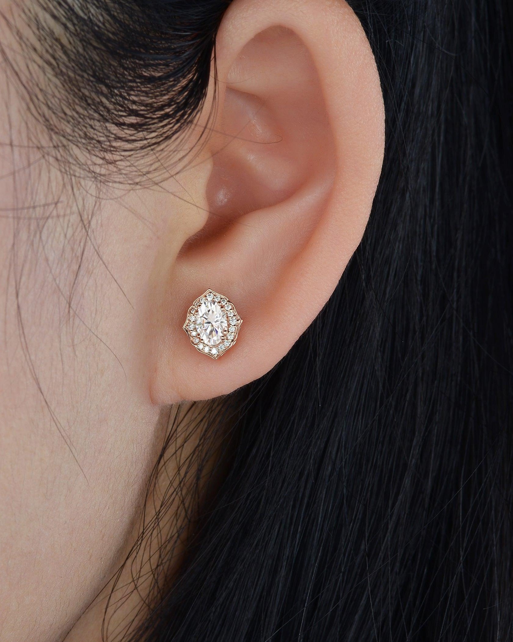 Felicegals Moissanite Geometric Halo Earrings - Felicegals 丨Wedding ring 丨Fashion ring 丨Diamond ring 丨Gemstone ring--Felicegals 丨Wedding ring 丨Fashion ring 丨Diamond ring 丨Gemstone ring