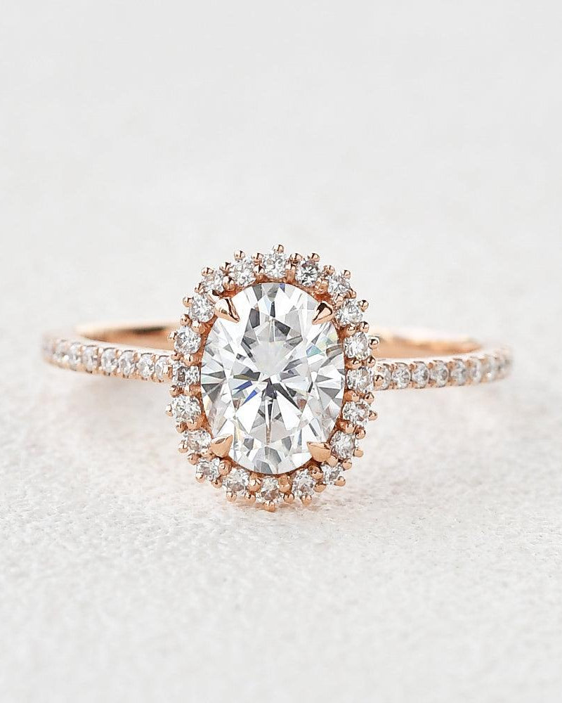 Oval Cut Moissanite Halo Stacking Rose Gold Ring - Felicegals 丨Wedding ring 丨Fashion ring 丨Diamond ring 丨Gemstone ring--Felicegals 丨Wedding ring 丨Fashion ring 丨Diamond ring 丨Gemstone ring
