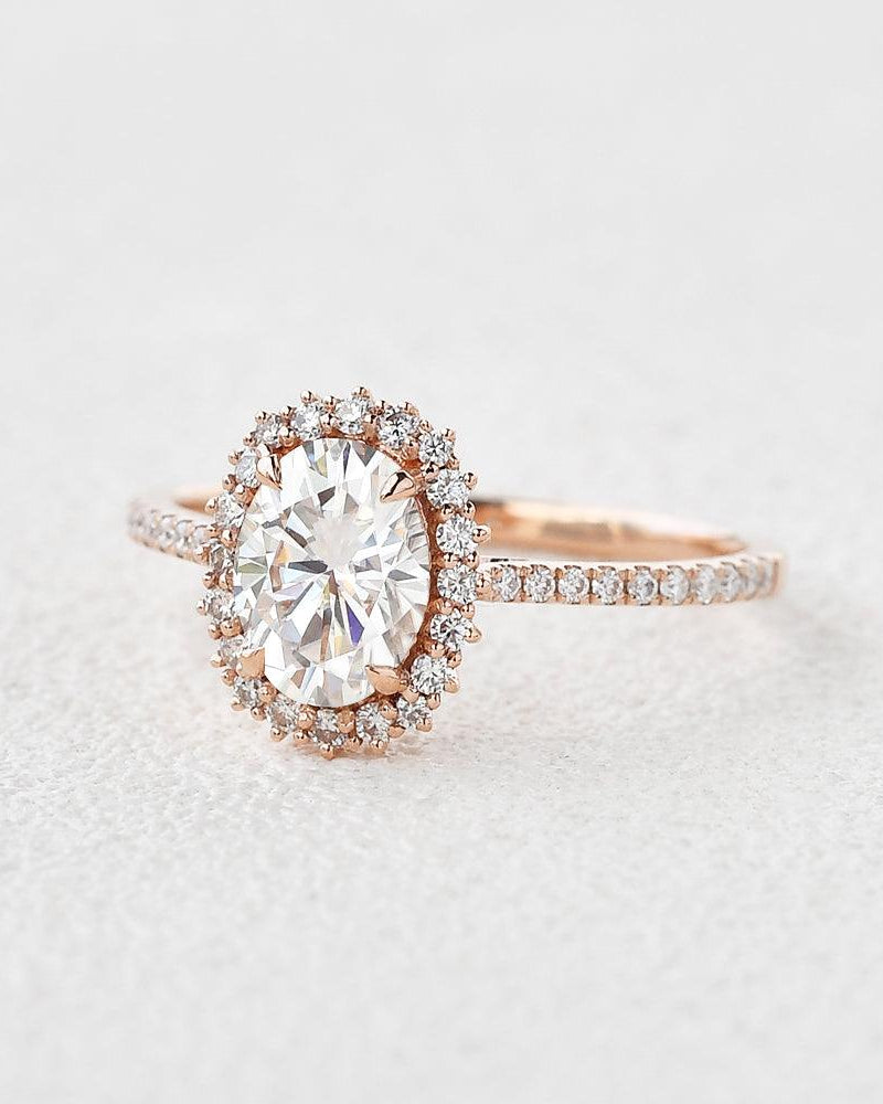 Oval Cut Moissanite Halo Stacking Rose Gold Ring - Felicegals 丨Wedding ring 丨Fashion ring 丨Diamond ring 丨Gemstone ring--Felicegals 丨Wedding ring 丨Fashion ring 丨Diamond ring 丨Gemstone ring