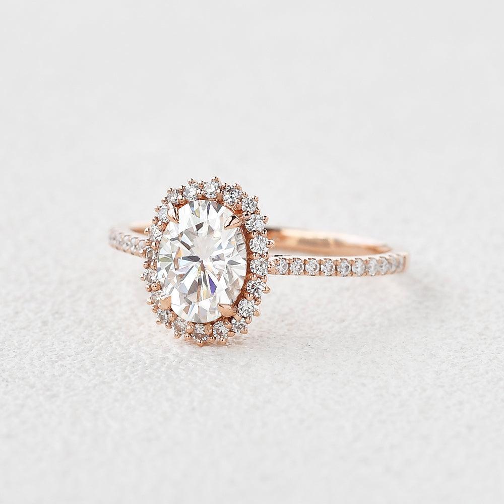 Oval Cut Moissanite Halo Stacking Rose Gold Ring - Felicegals 丨Wedding ring 丨Fashion ring 丨Diamond ring 丨Gemstone ring--Felicegals 丨Wedding ring 丨Fashion ring 丨Diamond ring 丨Gemstone ring