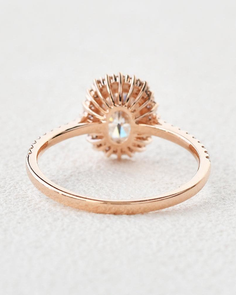 Oval Cut Moissanite Halo Stacking Rose Gold Ring - Felicegals 丨Wedding ring 丨Fashion ring 丨Diamond ring 丨Gemstone ring--Felicegals 丨Wedding ring 丨Fashion ring 丨Diamond ring 丨Gemstone ring