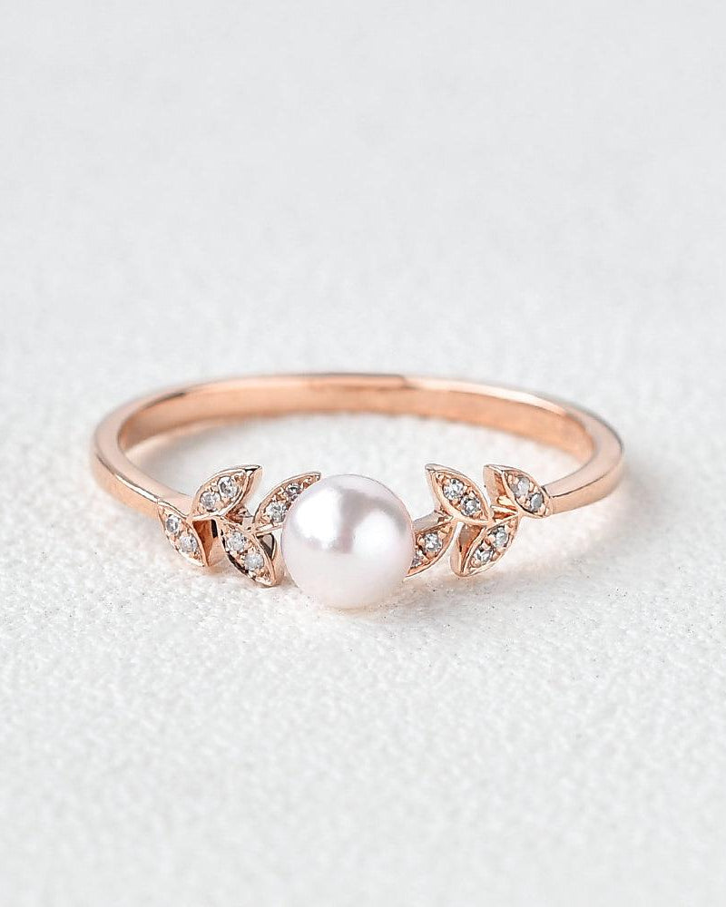 Akoya Pearl & Moissanite Rose Gold Ring - Felicegals