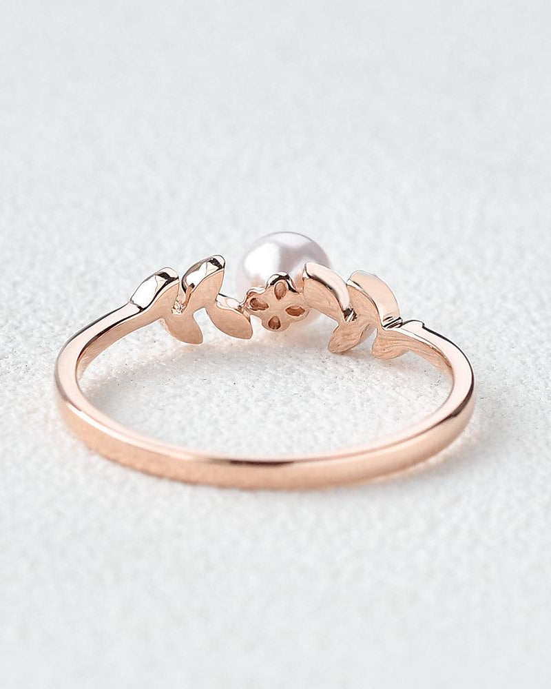 Akoya Pearl & Moissanite Rose Gold Ring - Felicegals
