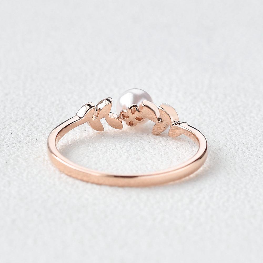 Akoya Pearl & Moissanite Rose Gold Ring - Felicegals