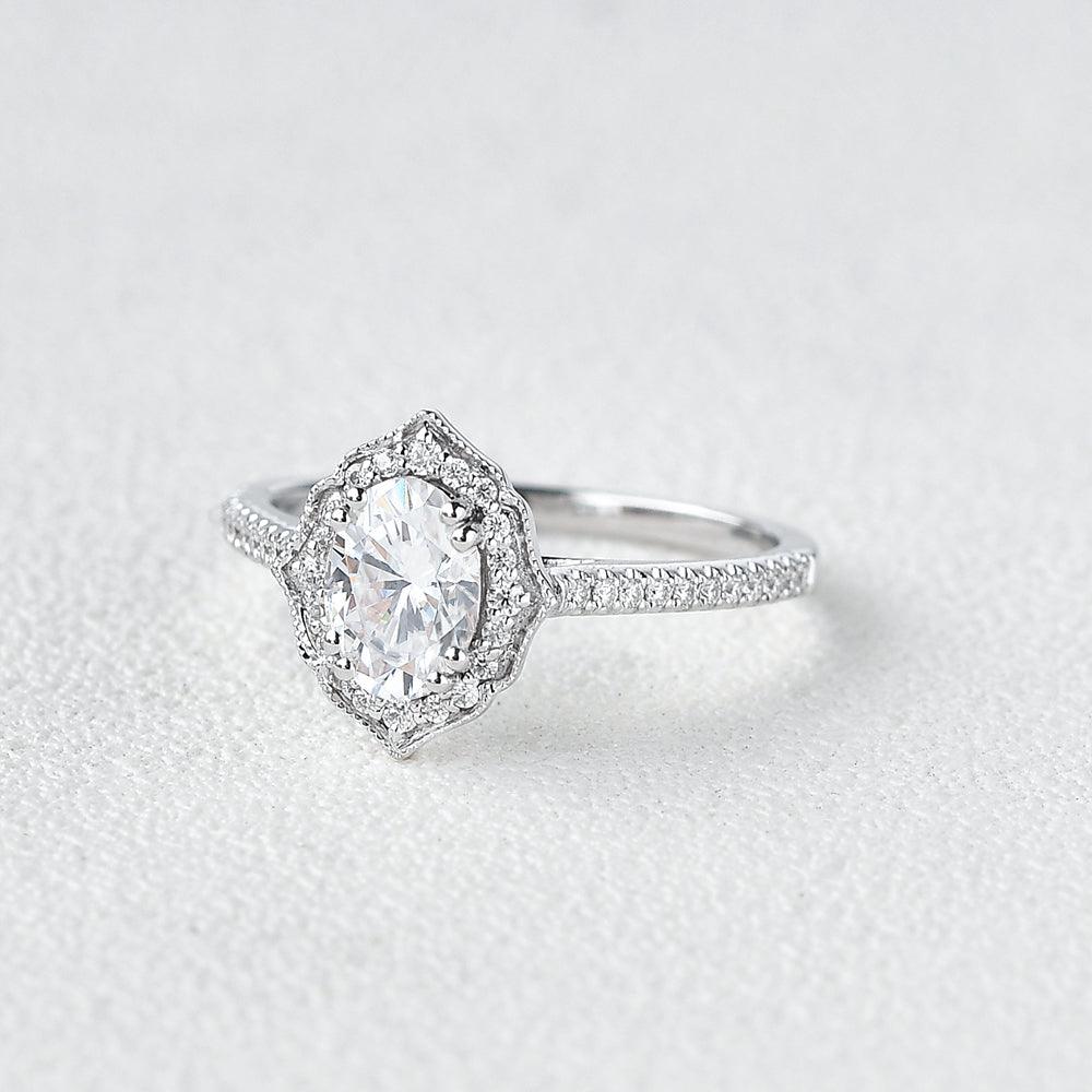 Oval Moissanite White Gold Antique Ring - Felicegals