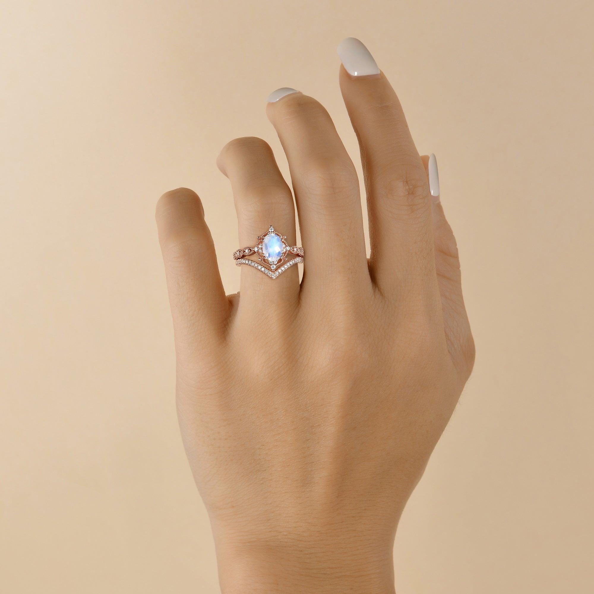 1.5ct Signature Vintage Moonstone Ring Set 2pcs - Felicegals 丨Wedding ring 丨Fashion ring 丨Diamond ring 丨Gemstone ring