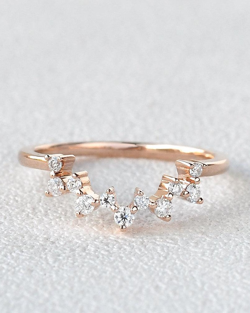 Round Cut Moissanite Curved Wedding Band - Felicegals