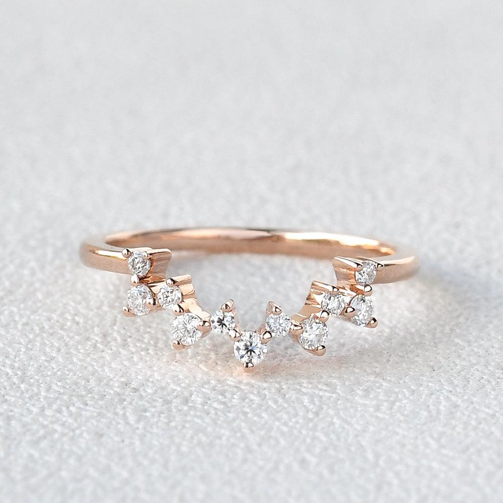 Round Cut Moissanite Curved Wedding Band - Felicegals