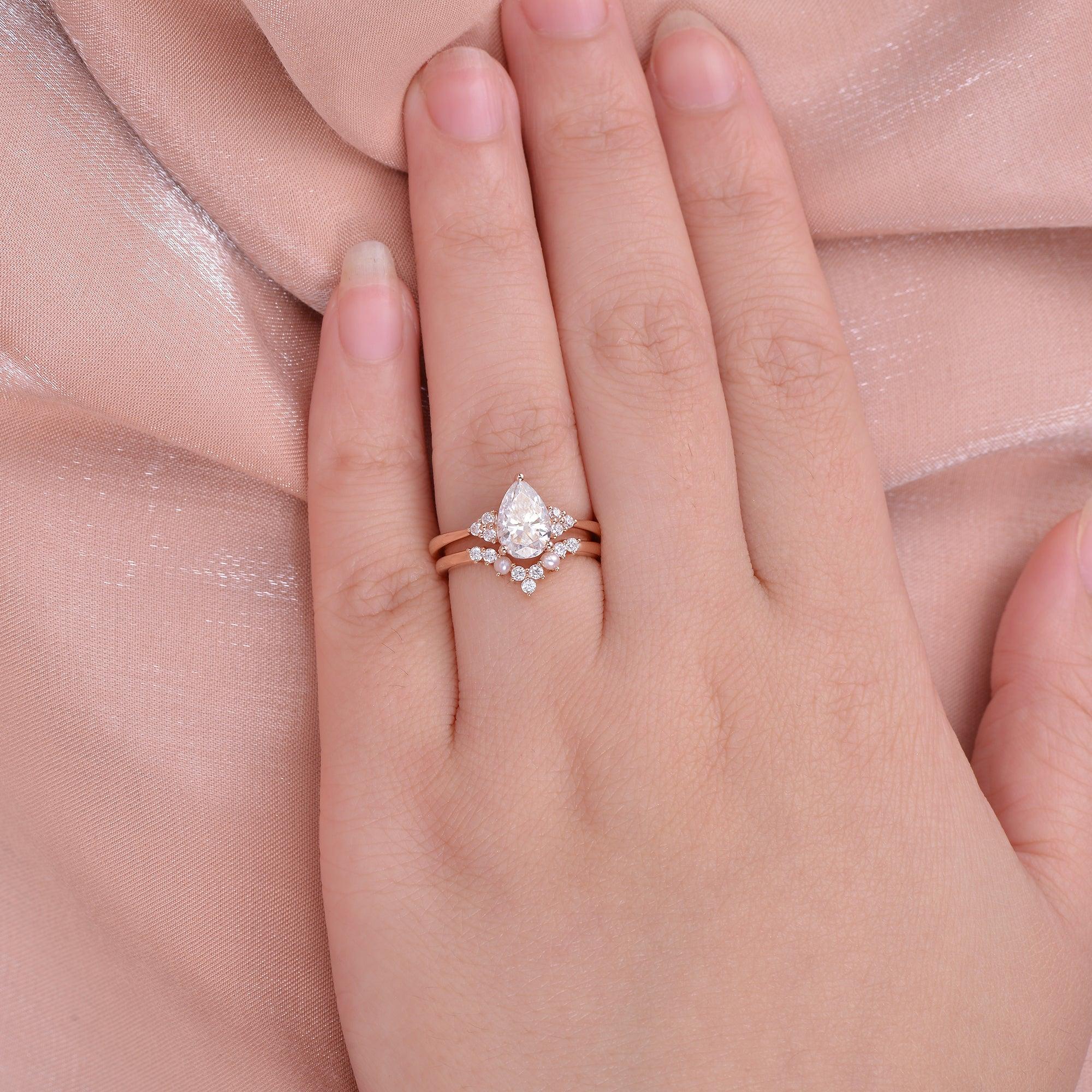 Felicegals Pear Shaped Moissanite Vintage Ring Set 2pcs - Felicegals 丨Wedding ring 丨Fashion ring 丨Diamond ring 丨Gemstone ring-Rings-Felicegals 丨Wedding ring 丨Fashion ring 丨Diamond ring 丨Gemstone ring