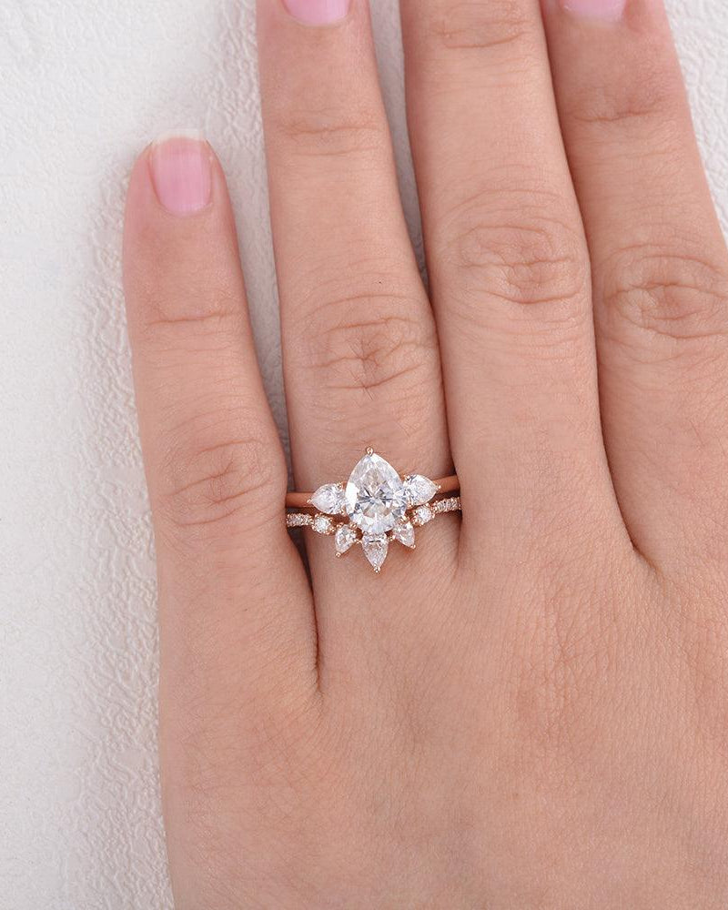 Pear Shaped Moissanite Three Stone Ring Set 2pcs - Felicegals
