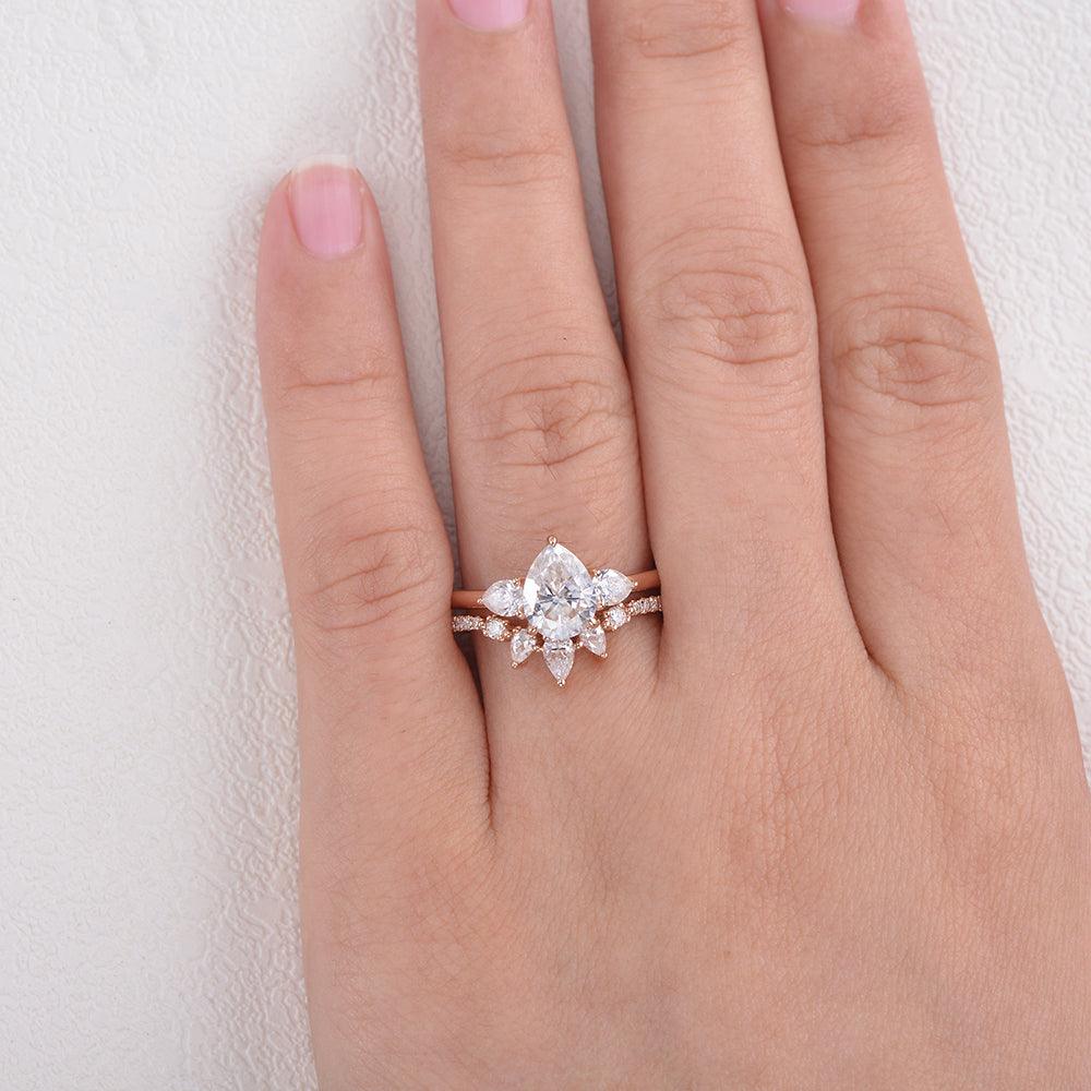 Pear Shaped Moissanite Three Stone Ring Set 2pcs - Felicegals
