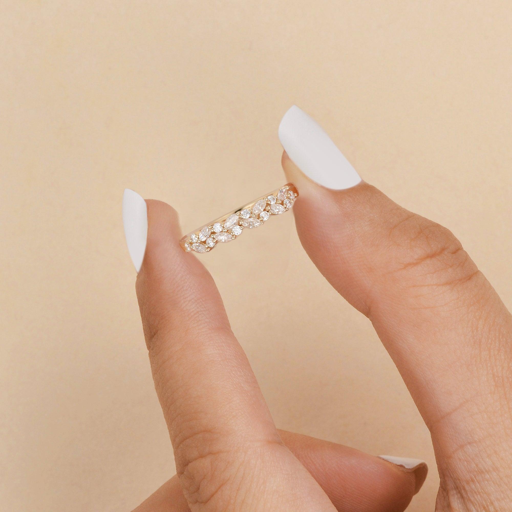 Marquise Shaped Moissanite Wedding Band - Felicegals 丨Wedding ring 丨Fashion ring 丨Diamond ring 丨Gemstone ring