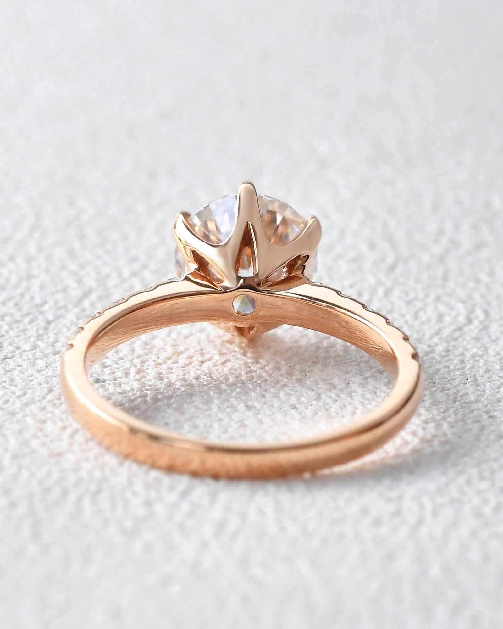 Round Cut Moissanite Rose Gold Ring - Felicegals 丨Wedding ring 丨Fashion ring 丨Diamond ring 丨Gemstone ring--Felicegals