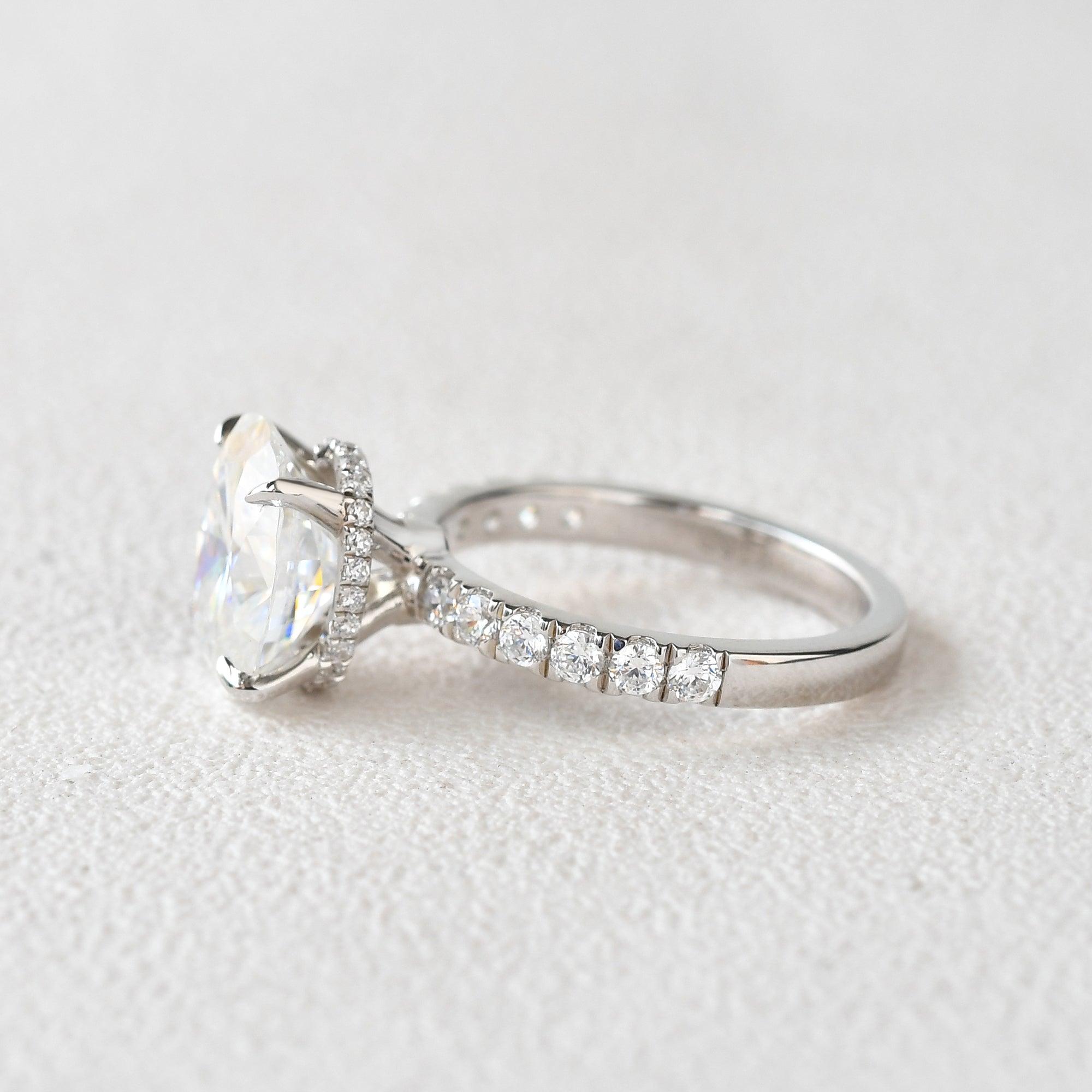 3ct Oval Cut Moissanite Solitaire White Gold Ring - Felicegals 丨Wedding ring 丨Fashion ring 丨Diamond ring 丨Gemstone ring--Felicegals