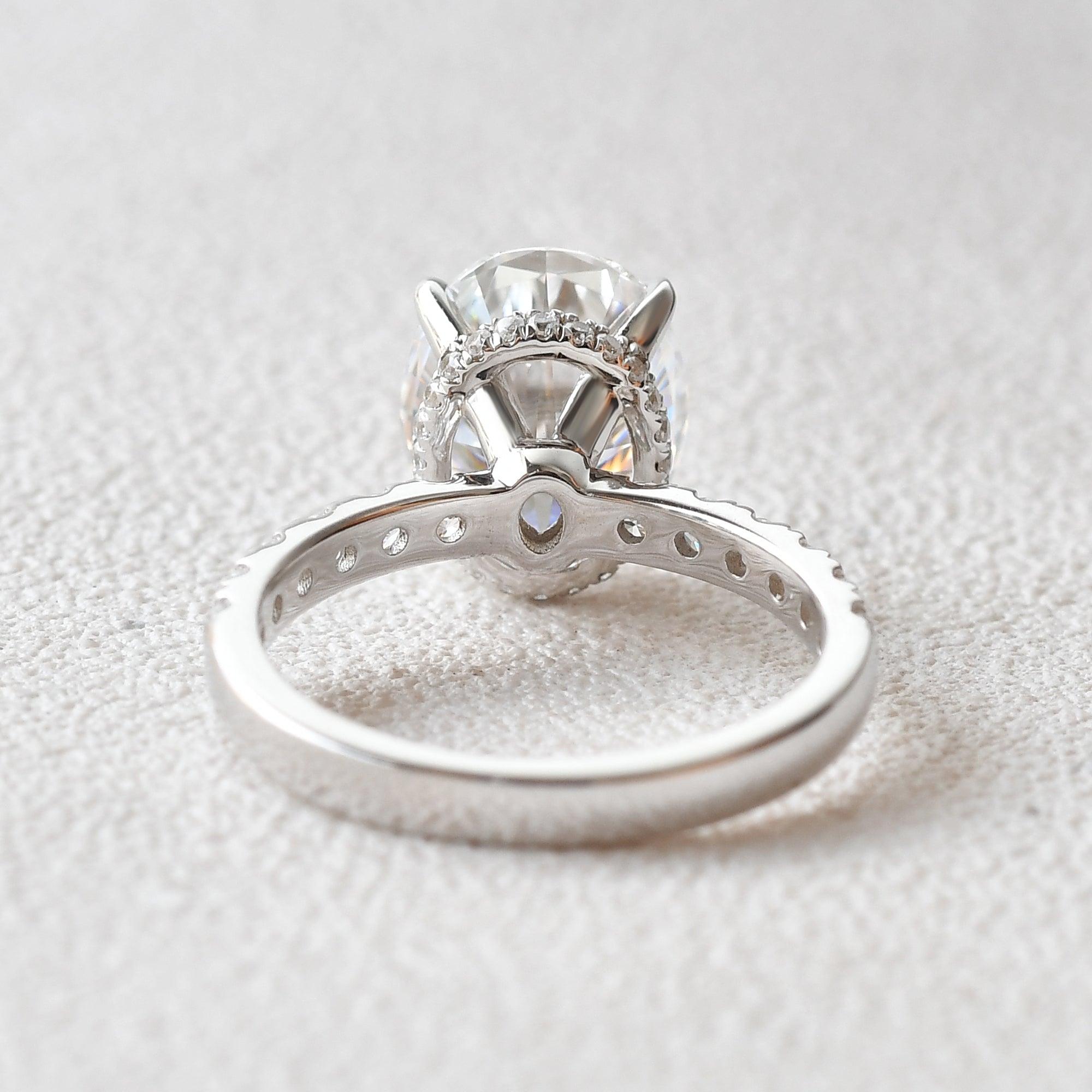 3ct Oval Cut Moissanite Solitaire White Gold Ring - Felicegals 丨Wedding ring 丨Fashion ring 丨Diamond ring 丨Gemstone ring--Felicegals