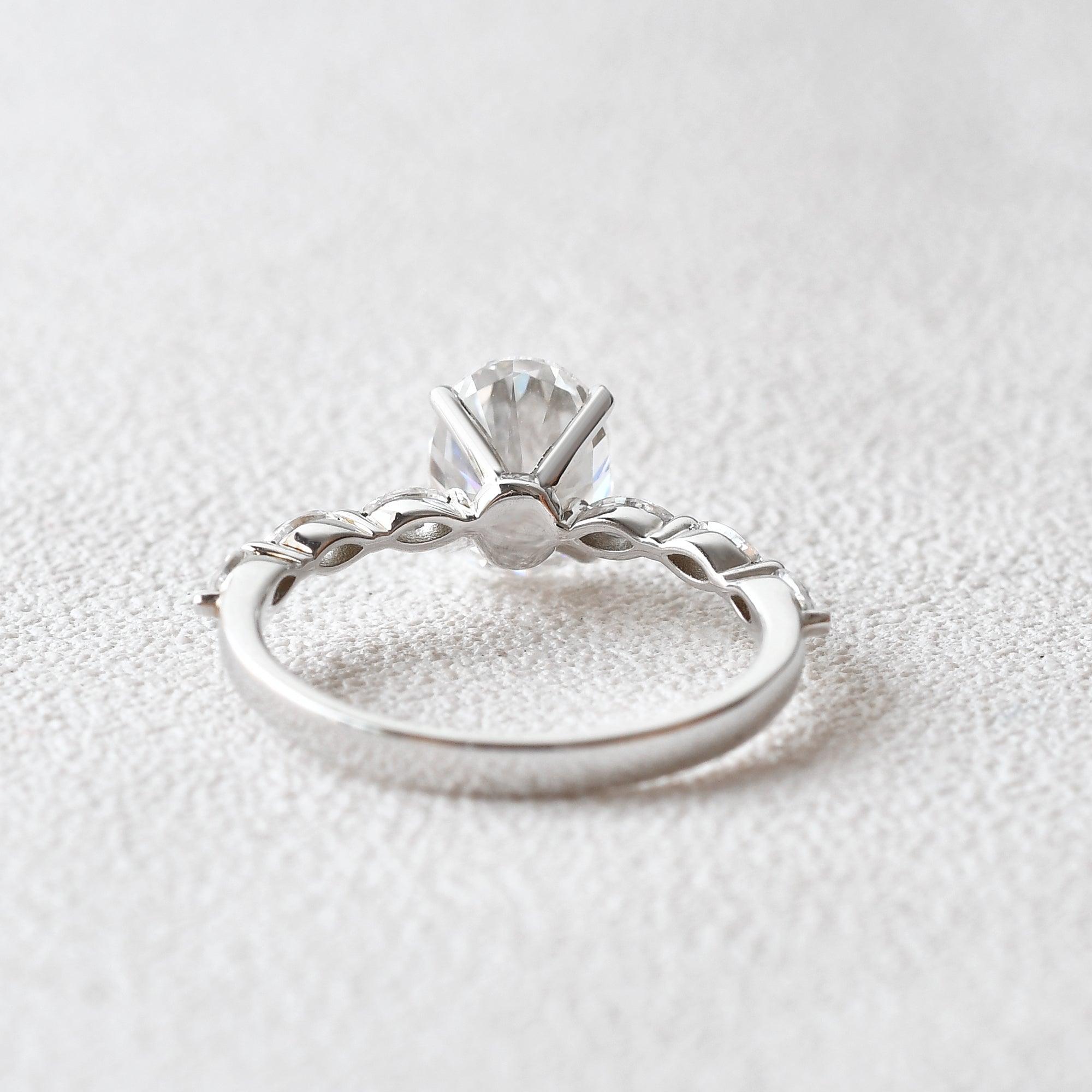 2ct Oval Cut Moissanite White Gold Ring - Felicegals 丨Wedding ring 丨Fashion ring 丨Diamond ring 丨Gemstone ring--Felicegals