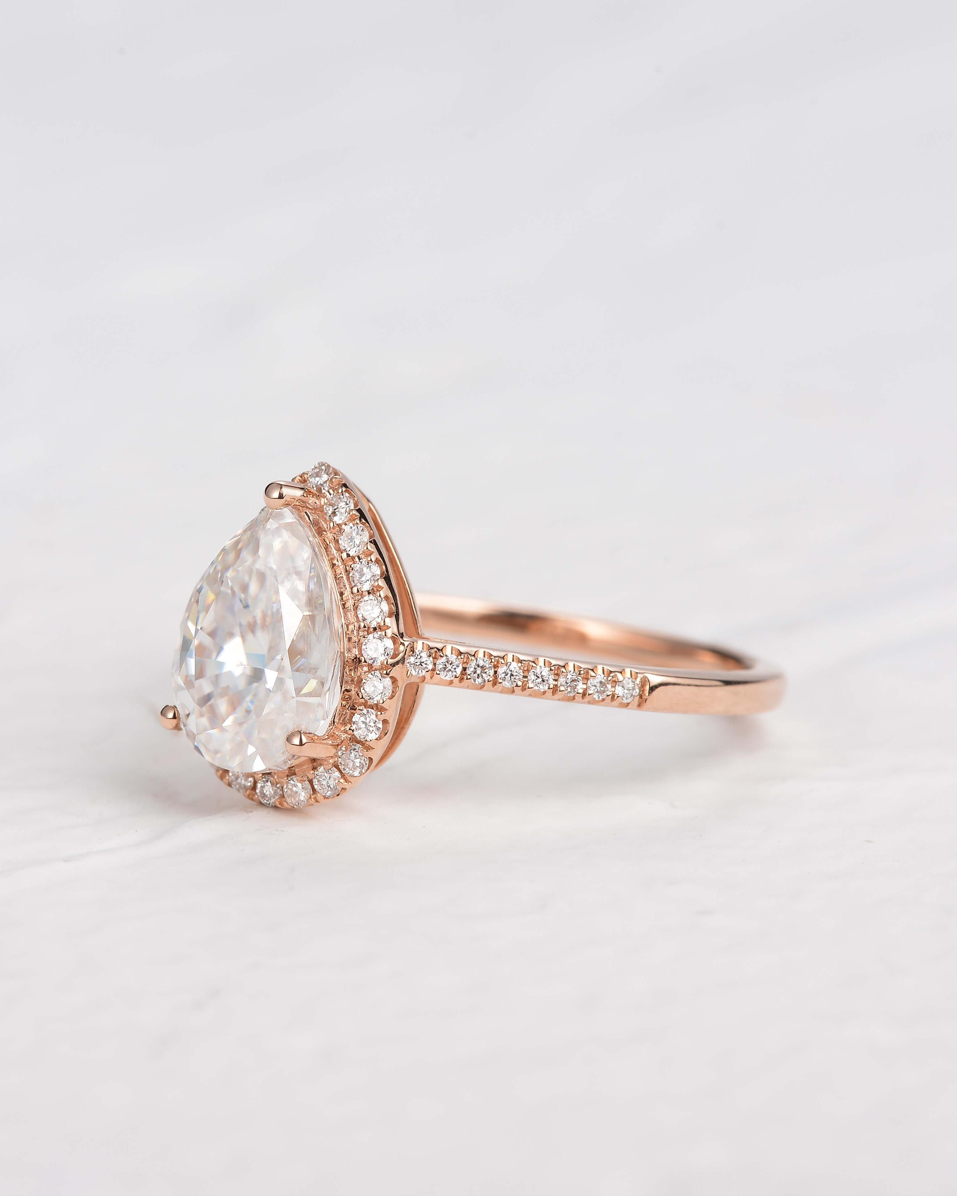 Aura pear-shaped moissanite wedding ring - Felicegals 丨Wedding ring 丨Fashion ring 丨Diamond ring 丨Gemstone ring--Felicegals