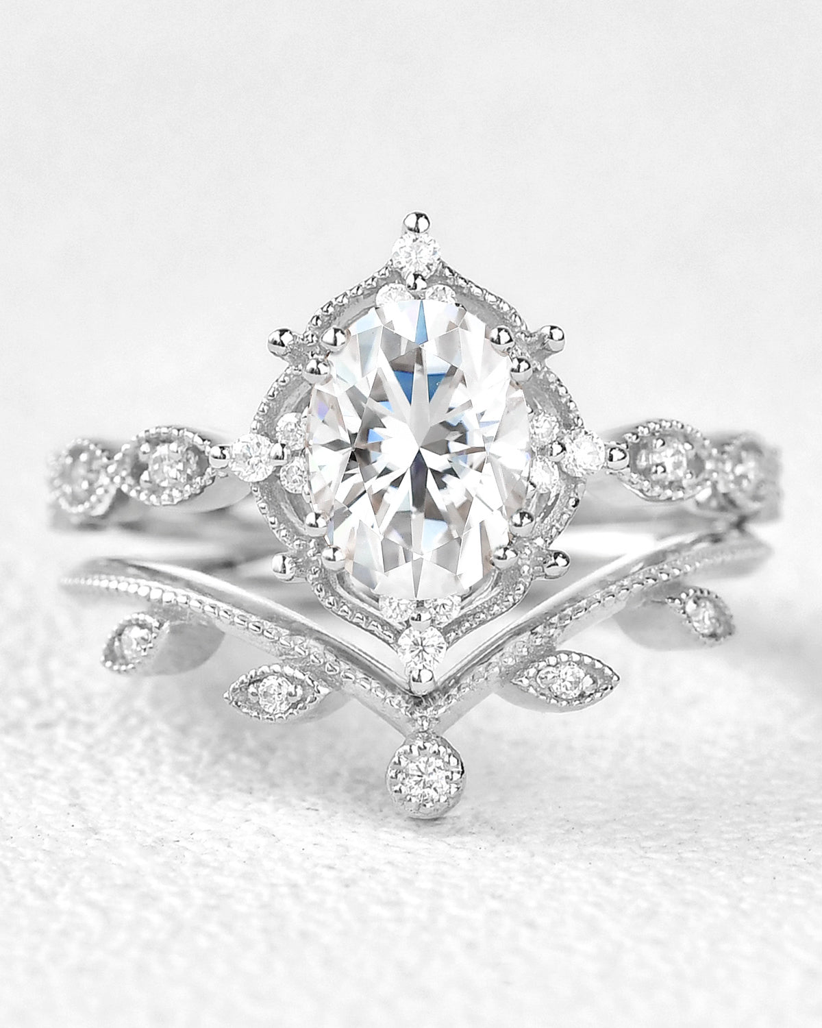 Oval Cut Moissanite Rose Gold Ring Set 2pcs - Felicegals 丨Wedding ring 丨Fashion ring 丨Diamond ring 丨Gemstone ring--Felicegals 丨Wedding ring 丨Fashion ring 丨Diamond ring 丨Gemstone ring