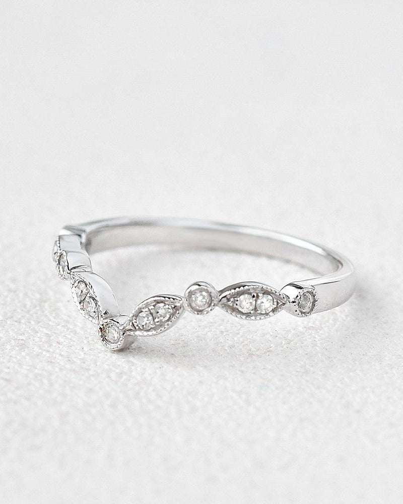 Moissanite Curved Cluster Wedding White Gold Stacking - Felicegals 丨Wedding ring 丨Fashion ring 丨Diamond ring 丨Gemstone ring--Felicegals