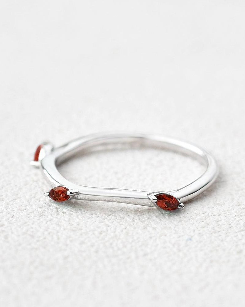 Lab Ruby Three Stone White Gold Ring - Felicegals 丨Wedding ring 丨Fashion ring 丨Diamond ring 丨Gemstone ring--Felicegals
