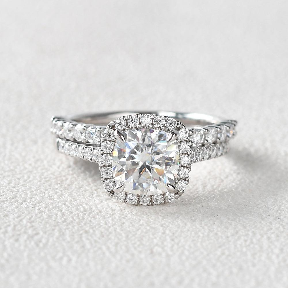 1.5ct Cushion Cut Moissanite Halo White Gold Ring Set 2pcs - Felicegals 丨Wedding ring 丨Fashion ring 丨Diamond ring 丨Gemstone ring--Felicegals 丨Wedding ring 丨Fashion ring 丨Diamond ring 丨Gemstone ring